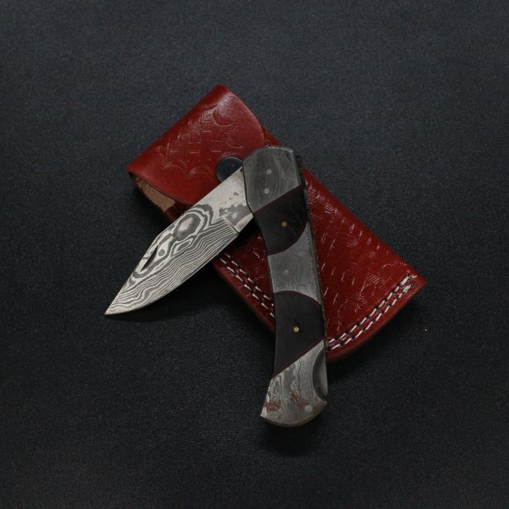 Damasco folding pocket