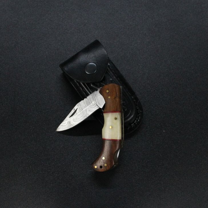 Damasco pocket
